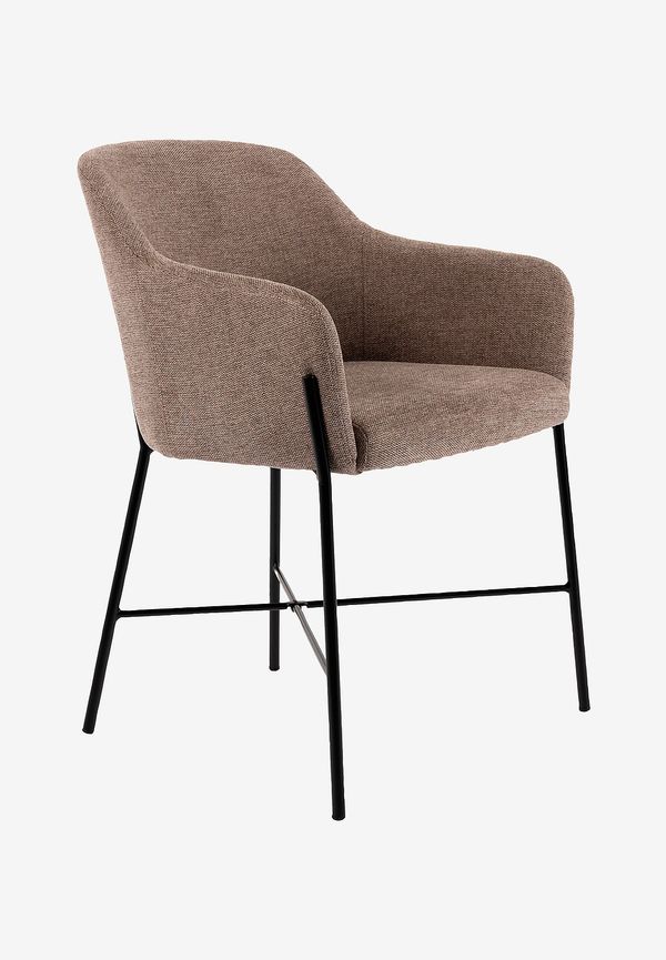 Trendig brun stol 2025 från Nordic Furniture Group.