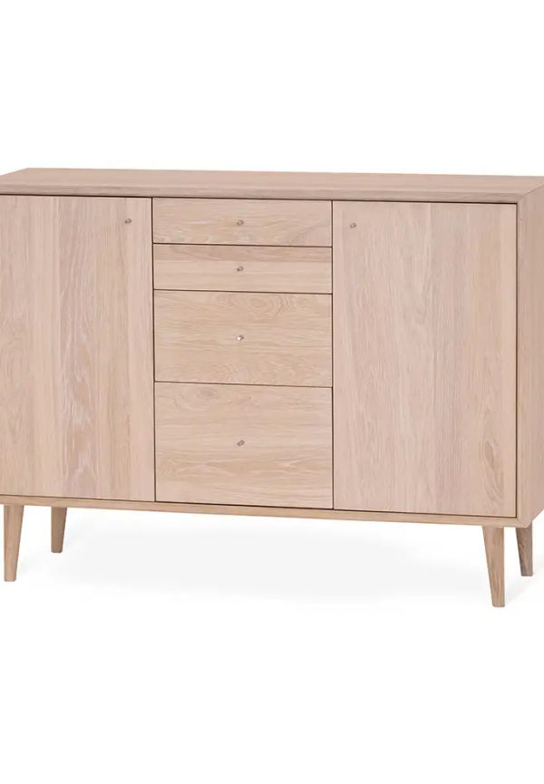 Fantastiskt fin Möbel som passar bra vid många olika tillfällen.