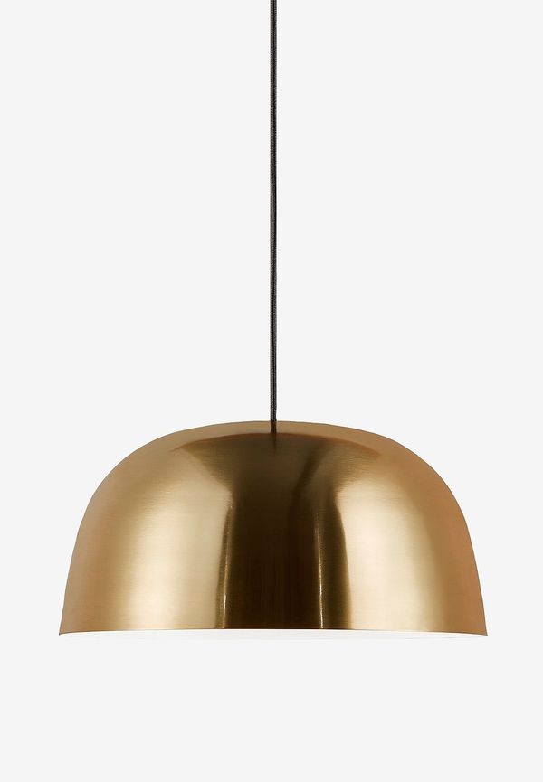 Supersnygg lampa i guld från Nordlux.