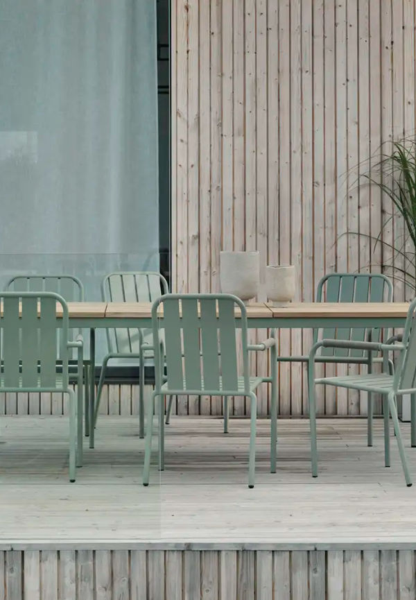 Brafab teakbord som passar perfekt till sommaren 2025!