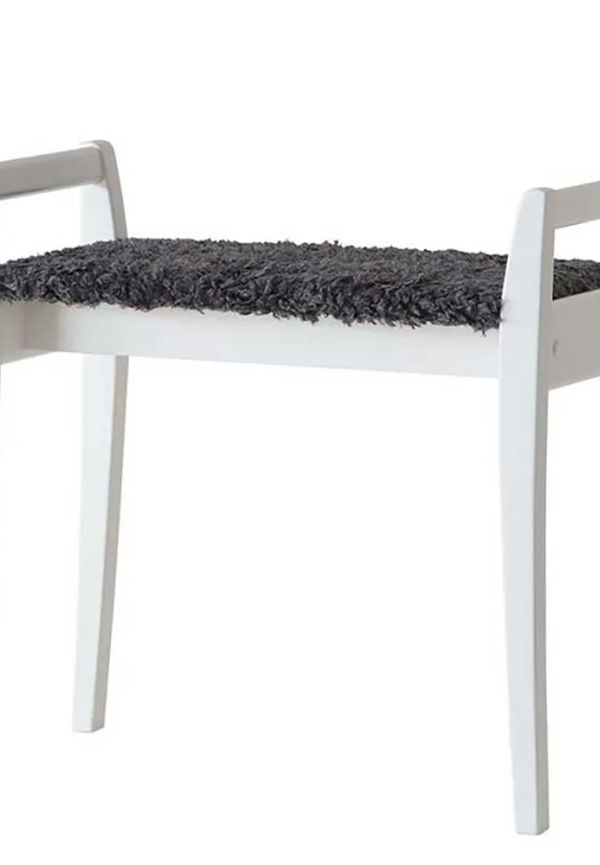 Superfin oscarssons möbel möbel i mörkgrå färg gjord i björk.