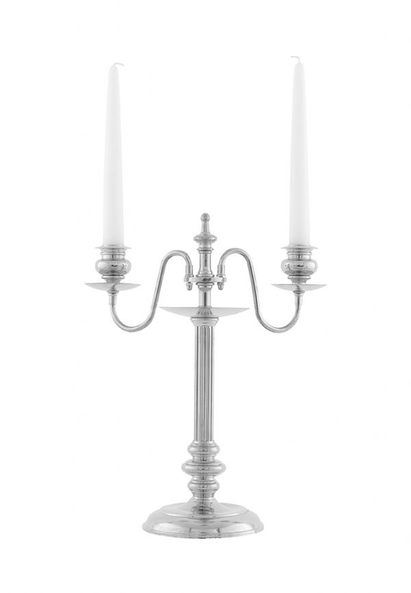 Moderiktig lampa 2025 från Karlskrona Lampfabrik.