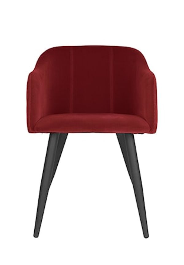 Exklusiv röd stol 2025 från Broste Copenhagen.