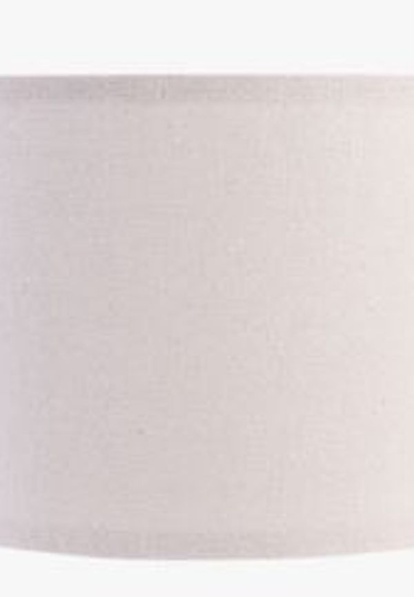 Snygg hemtex lampa i beige färg gjord i bomull.