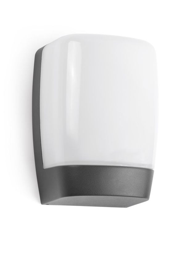 Vacker fasadlampa 2025 från Faro Barcelona.