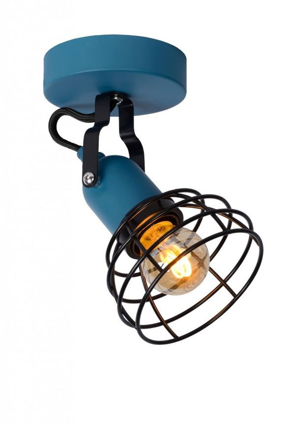 Riktigt snygg Lampa som passar bra vid många olika tillfällen.