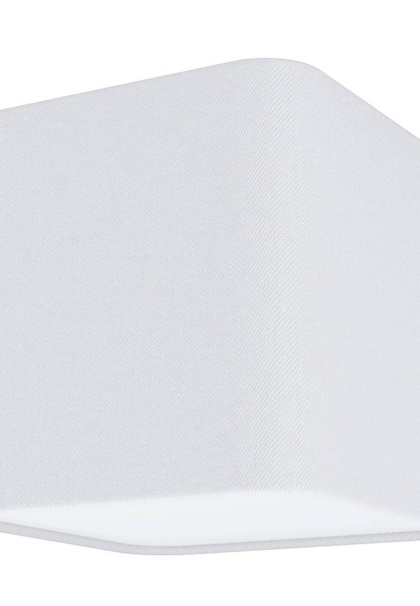 Otroligt snygg taklampa 2025 från Eglo.