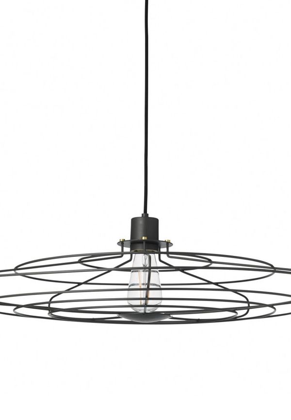 Superfin Lampa som passar bra vid många olika tillfällen.