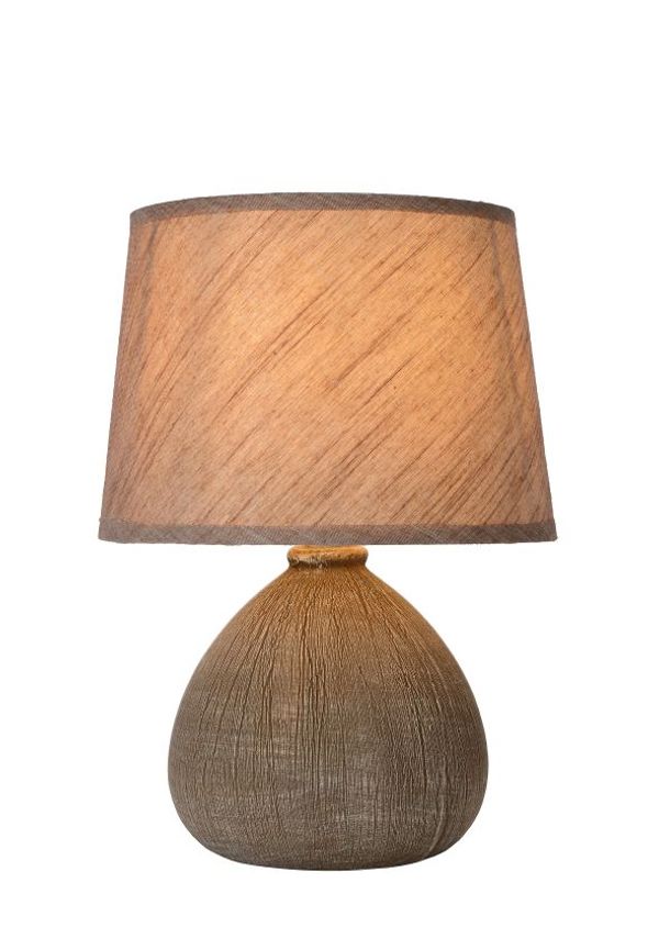 Jättesnygg Lampa som passar bra vid många olika tillfällen.