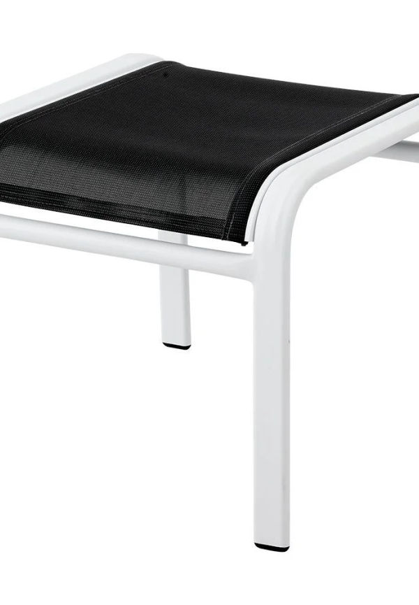 Smickrande Stol som passar bra vid många olika tillfällen.