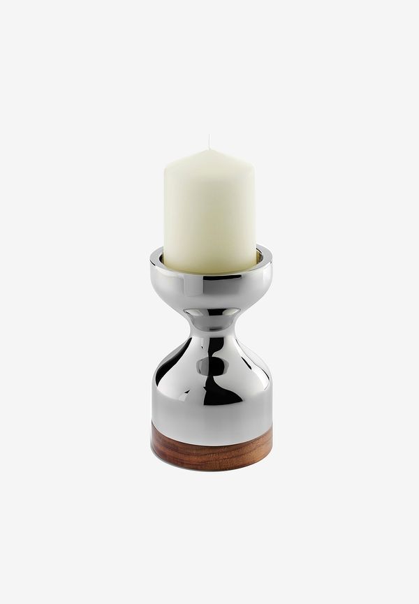 Otroligt fin spegel i silver från Robert Welch.