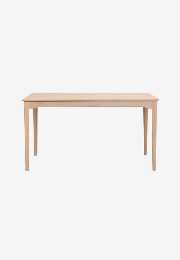 Supersnygg vit bord i ek från Rowico Home.