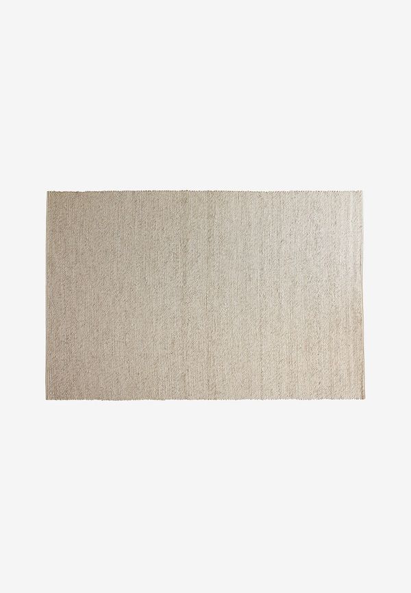 Riktigt fin beige matta 2025 från Rowico Home.