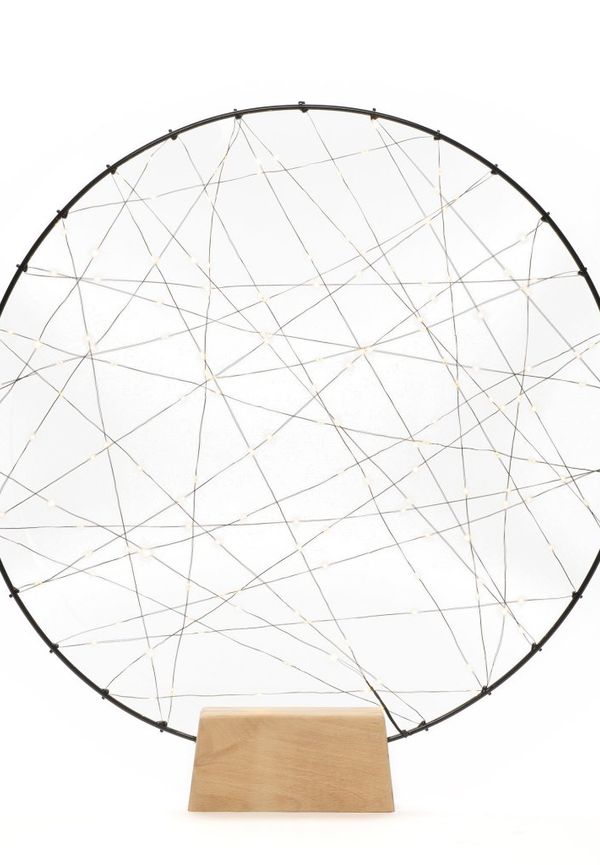 Konstsmide lampa som passar perfekt till sommaren 2025!