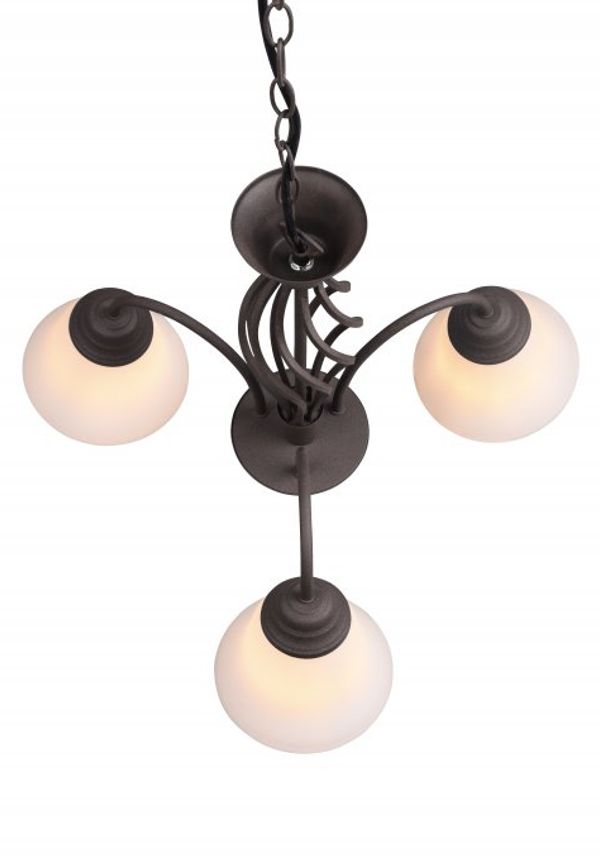 Härlig Lampa som passar bra vid många olika tillfällen.