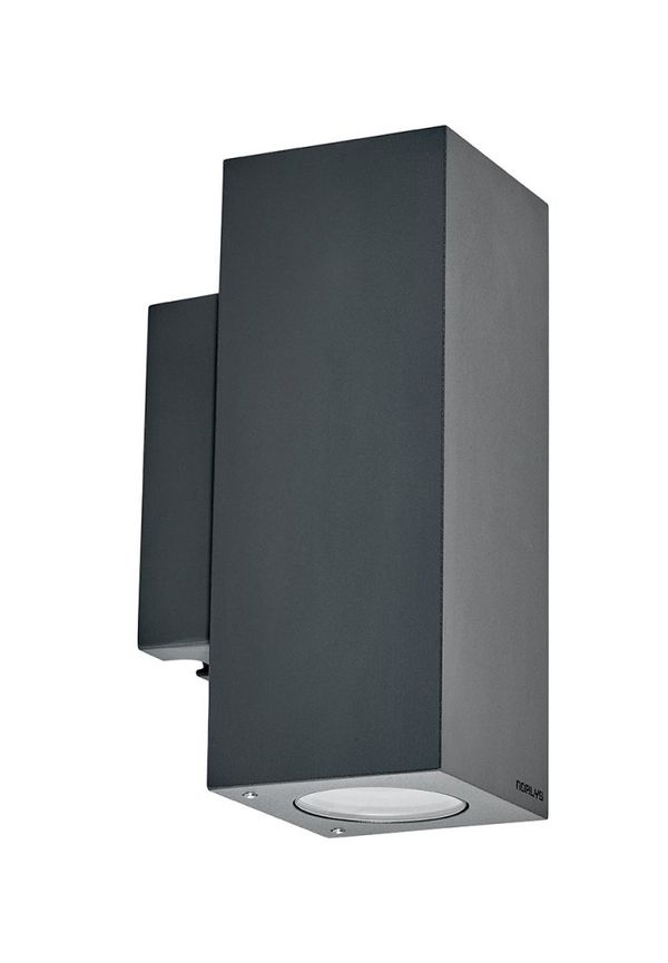 Modern Lampa som passar bra vid många olika tillfällen.