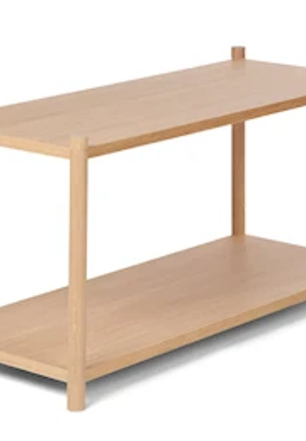 Modern brun skåp i ek från Gejst.