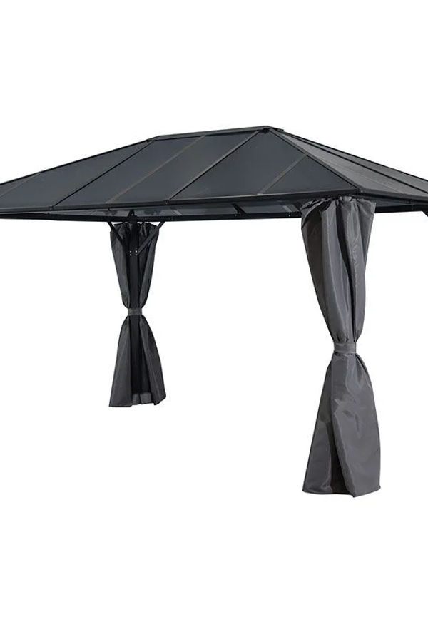 Härlig utemöbel i aluminium från Brafab.