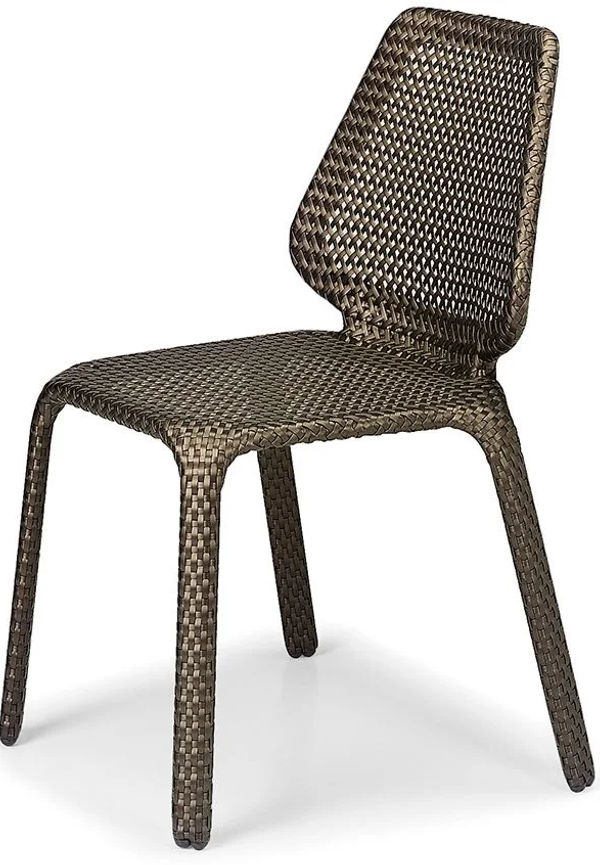 Söt aluminiumutemöbel i brunt från Dedon.