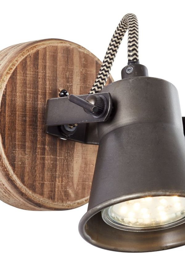 Trendig vägglampa 2025 från Brilliant.