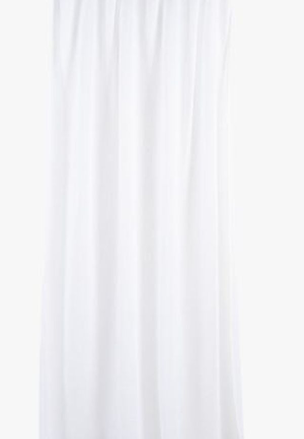 Jättesnygg vit gardin 2024 från hemtex.