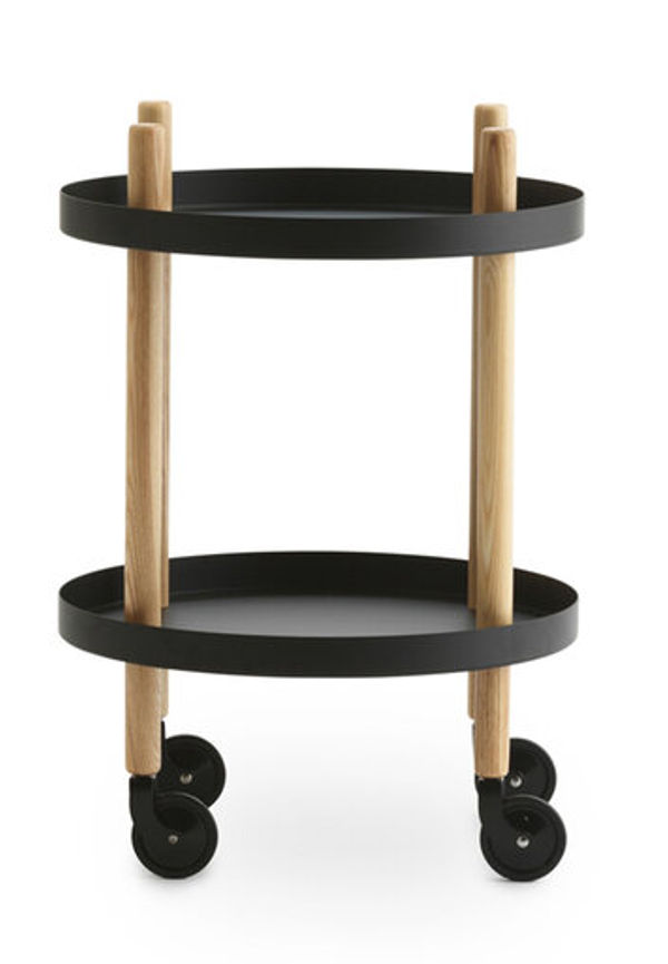 Stilren sidobord 2025 från Normann Copenhagen.