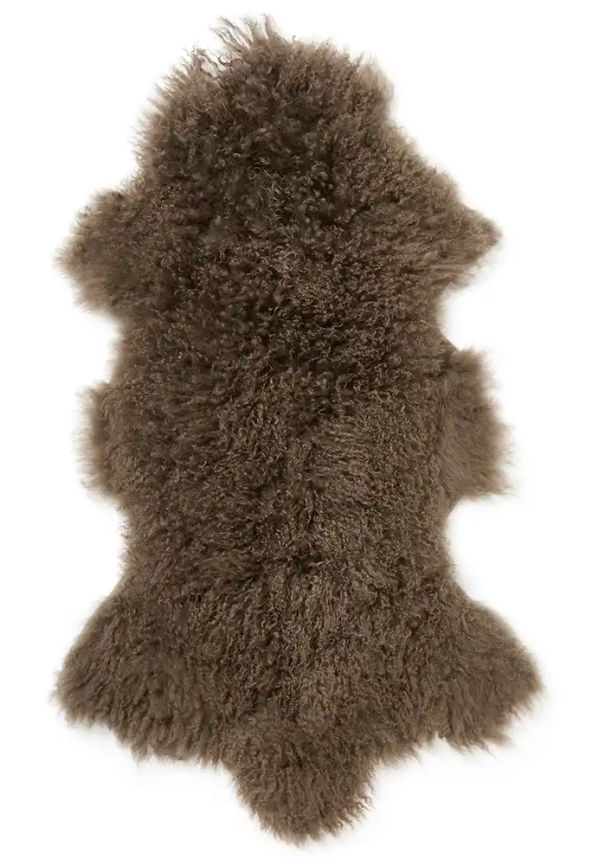 Vacker fårskinnsmöbel 2025 från Skinnwille.