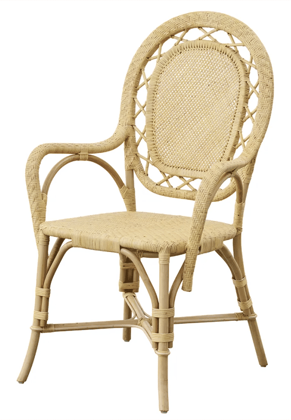 Fantastiskt snygg Stol som passar bra vid många olika tillfällen.