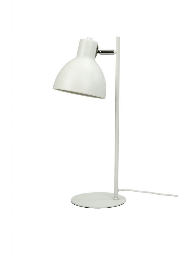 Trendig lampa 2025 från Dyberg Larsen.