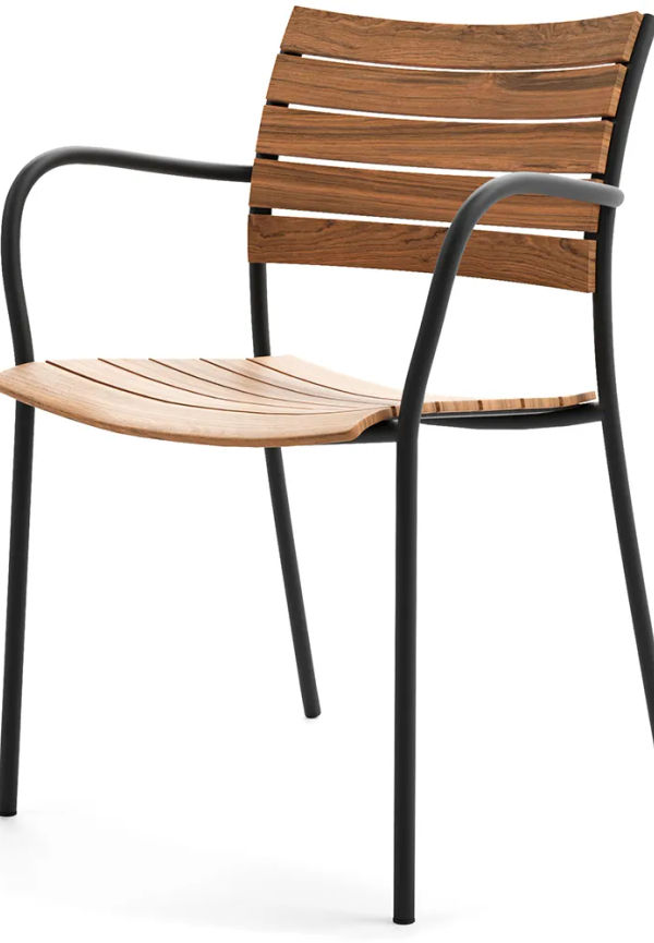 Elegant karmstol i teak från Skargaarden.