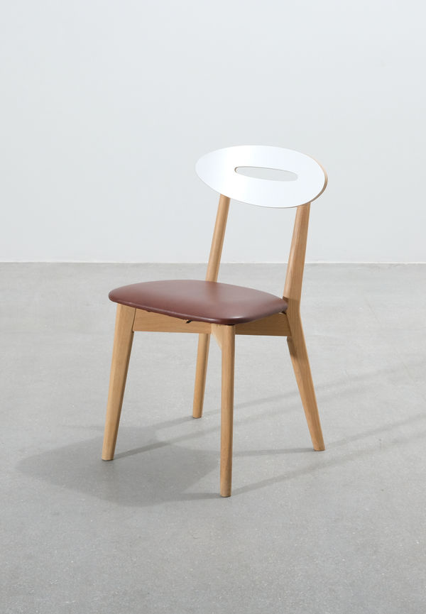 Snygg matstol 2025 från Skovby.