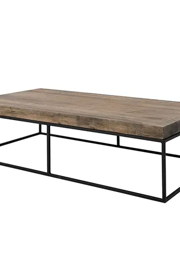 Soffbord i ek som passar perfekt till sommaren 2025!