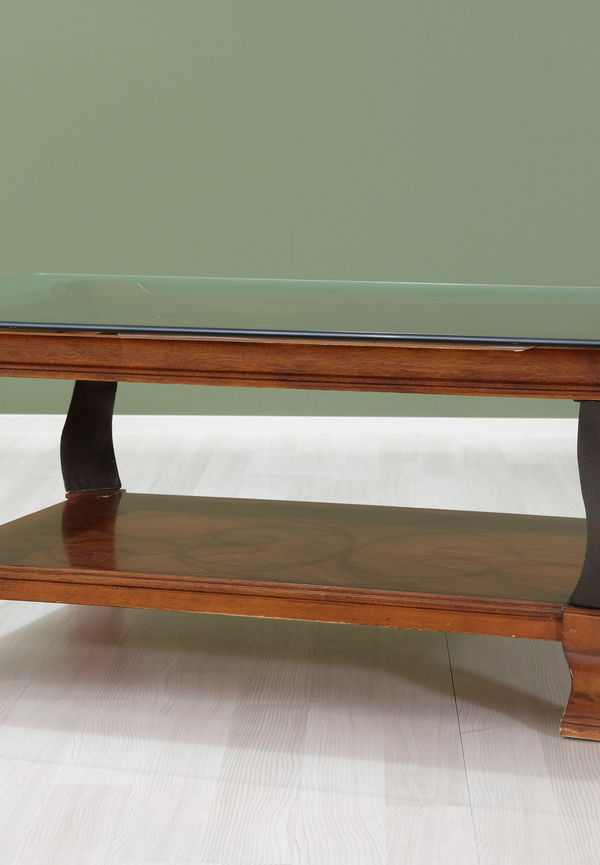 Brun bord som passar perfekt till vintern 2024!