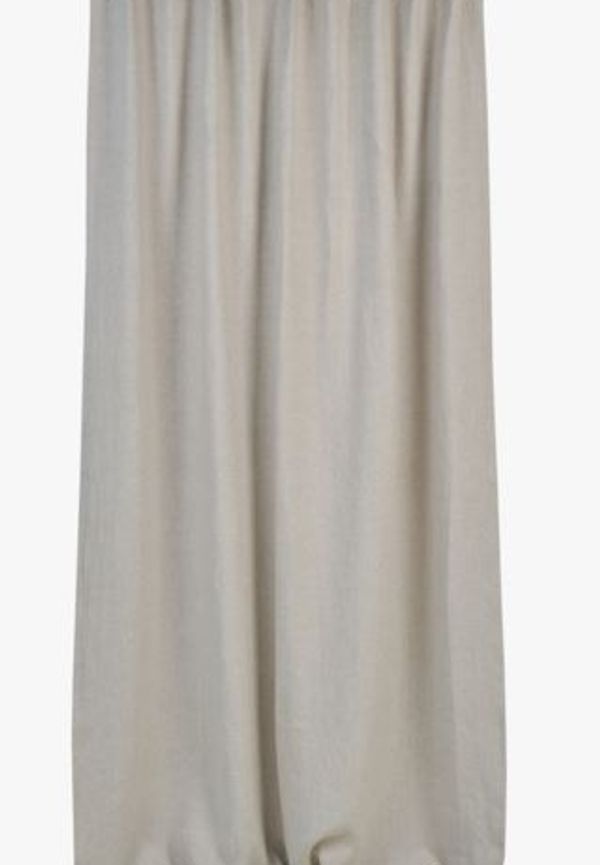 Stilren mörkläggningsgardin i linne från Premium Collection.