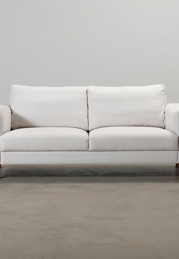 Smickrande vit soffa 2025 från Softrend.