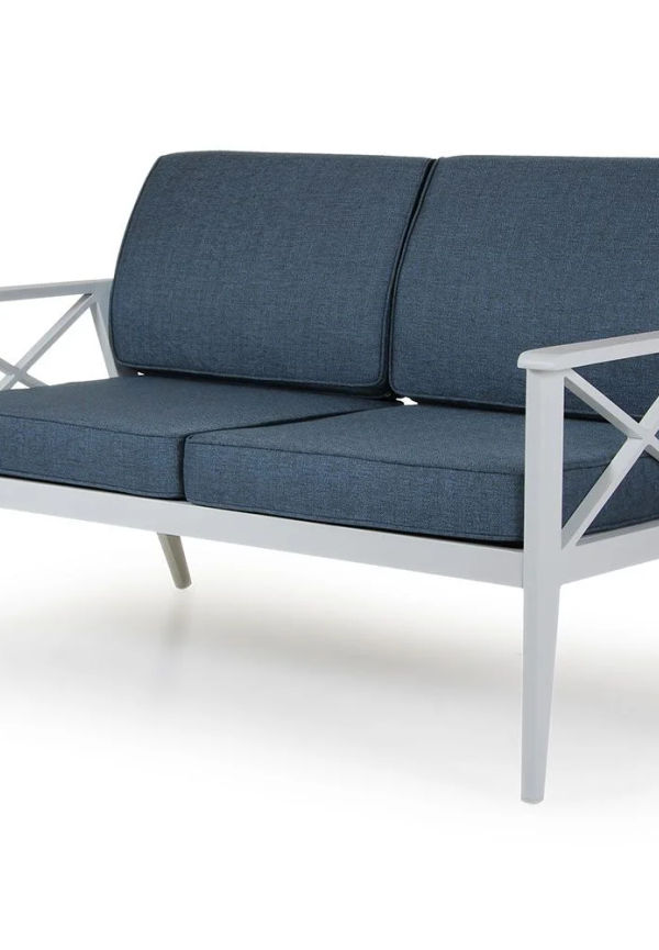 Vit Brafab bord som passar perfekt till hösten 2025!