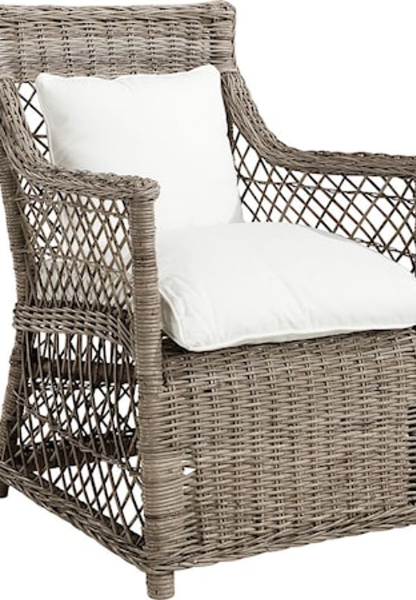 Jättefin grå fåtölj 2025 från Artwood.