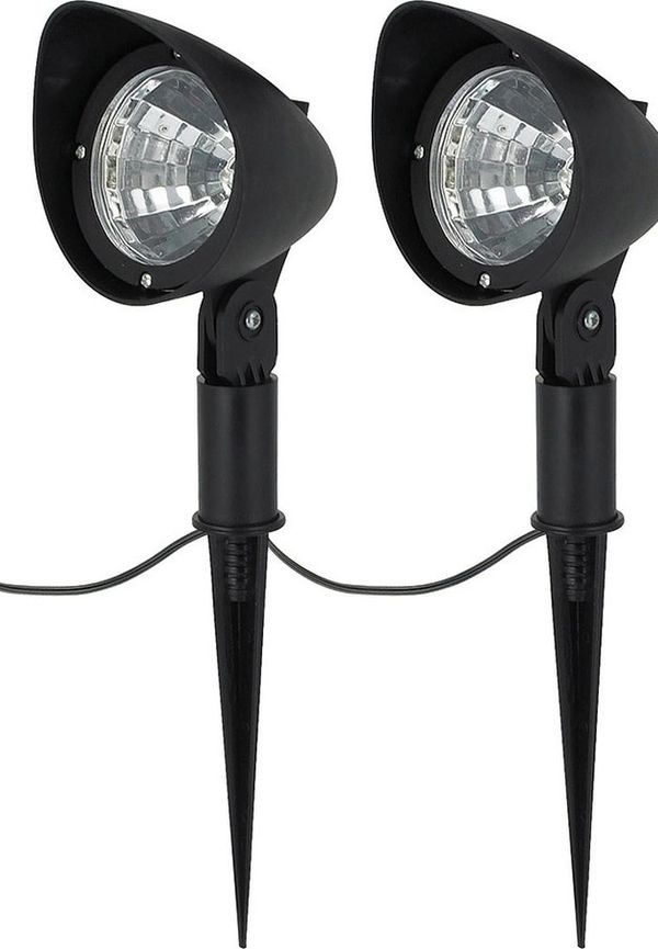 Moderiktig Lampa som passar bra vid många olika tillfällen.