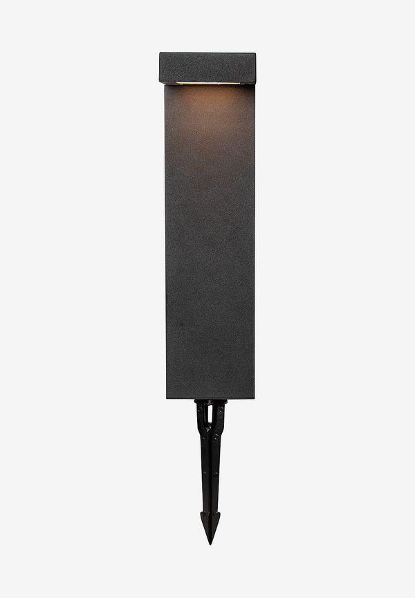 Riktigt snygg lampa i aluminium från Star Trading.