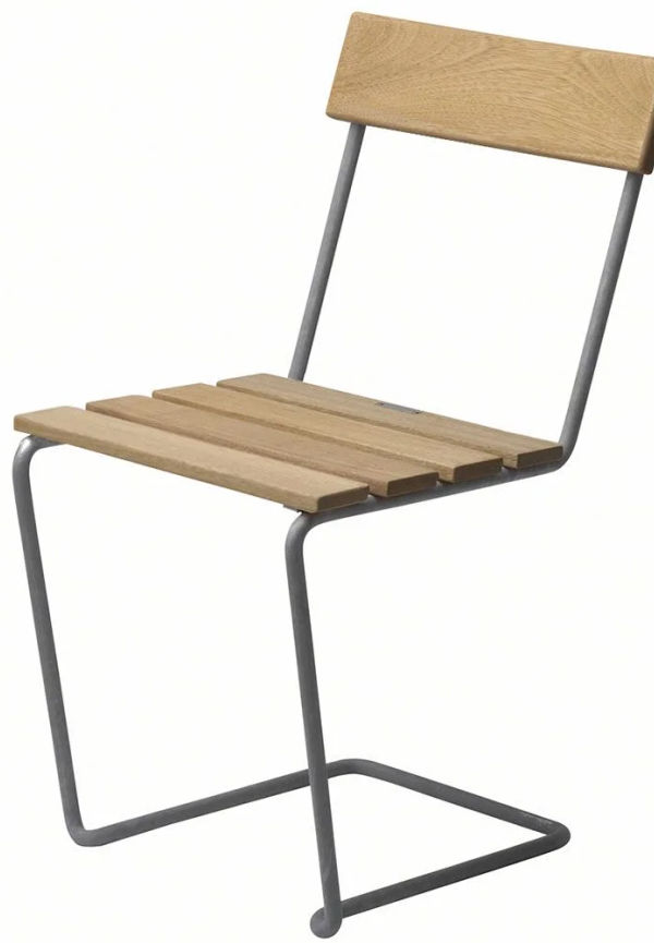 Snygg ekstol 2025 från Grythyttan Stålmöbler.