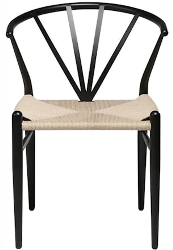 Riktigt snygg stol 2025 från Dan Form Denmark.