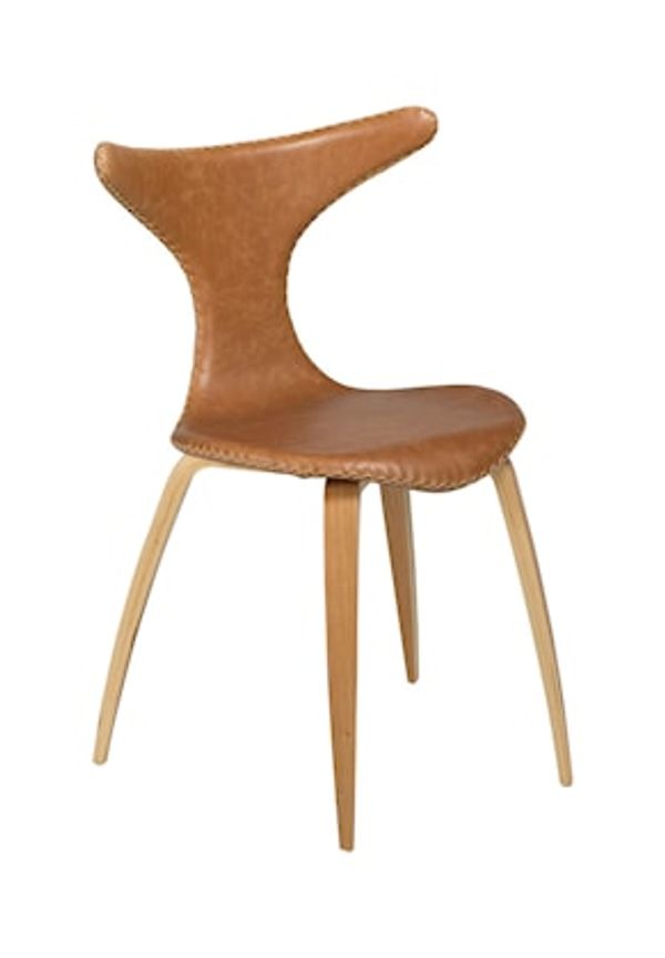 Stilriktig brun stol 2025 från Dan Form Denmark.