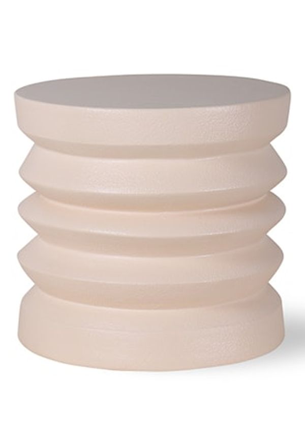 Fin bord i beiget från HKliving.