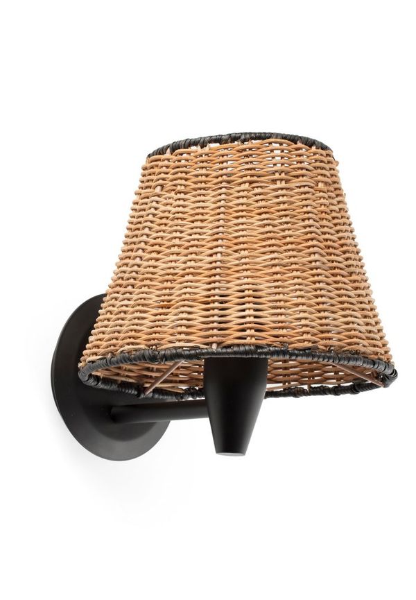 Cool Lampa som passar bra vid många olika tillfällen.