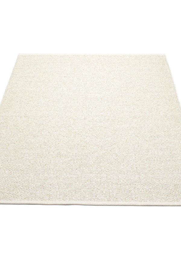 Stilren matta 2025 från Pappelina.