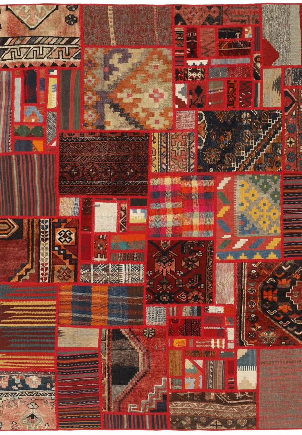 Flerfärgad ullmatta som passar perfekt till våren 2025!