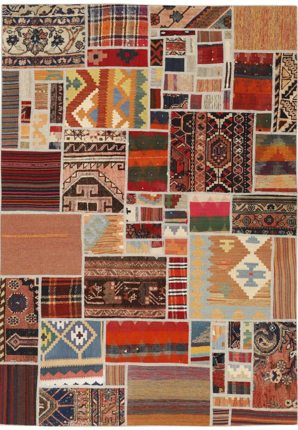 Otroligt snygg Matta som passar bra vid många olika tillfällen.