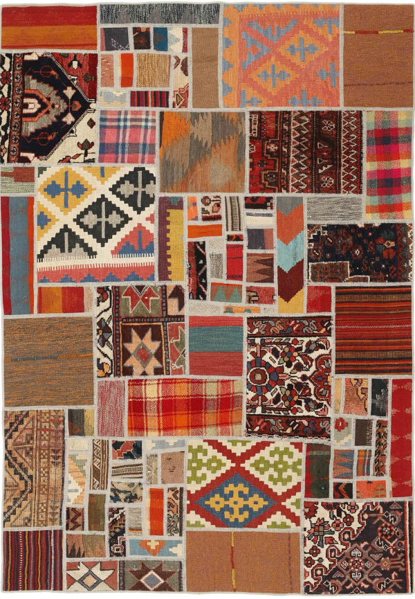 Flerfärgad ullmatta som passar perfekt till våren 2025!