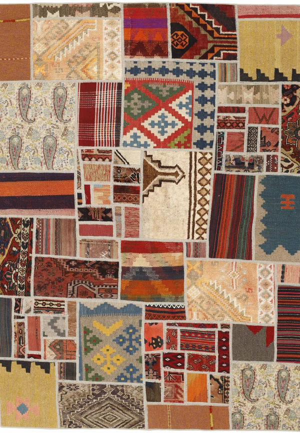 Flerfärgad ullmatta som passar perfekt till våren 2025!