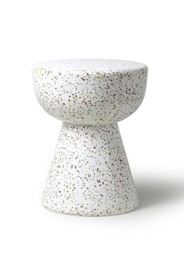 Elegant sidobord i vitt från HKliving.